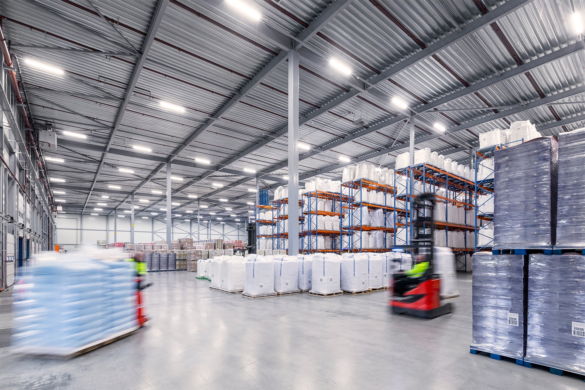 Distribution center